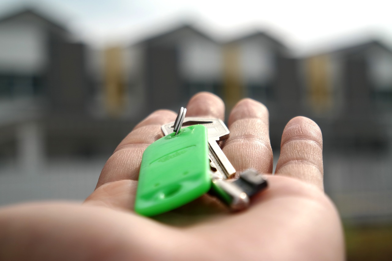 What are the benefits of renting?