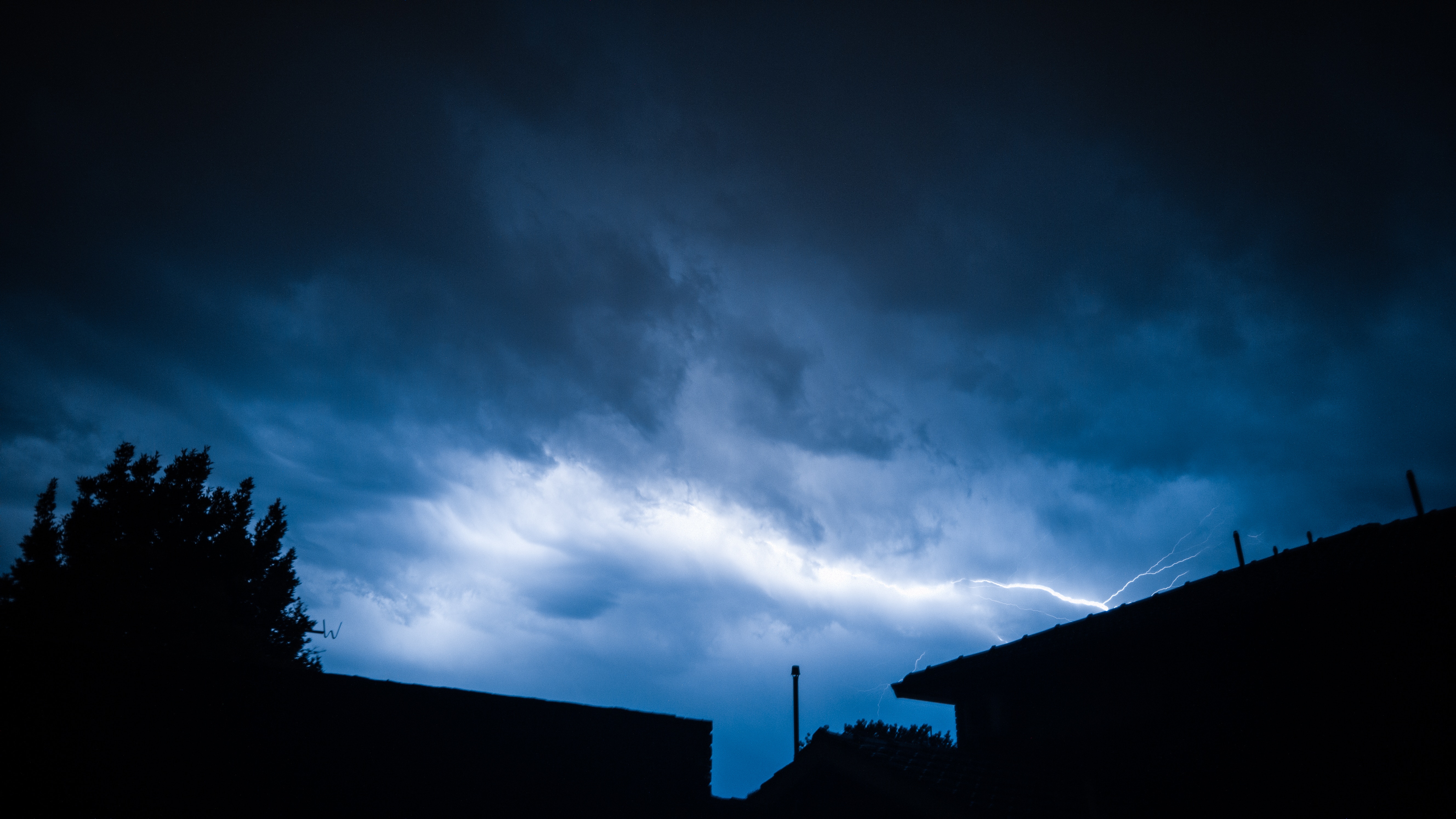 Roof storm chasers.