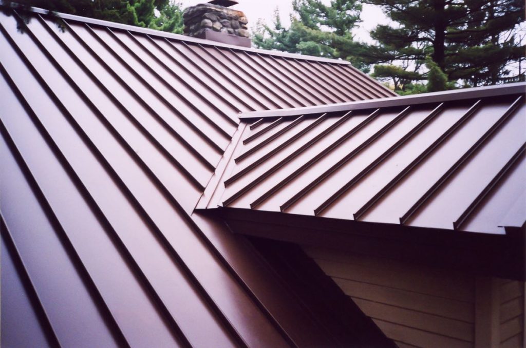 Standing seam metal roof