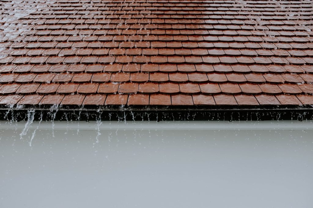 Leaking roof from inside