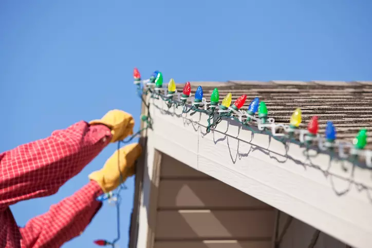 Roof safety tips.